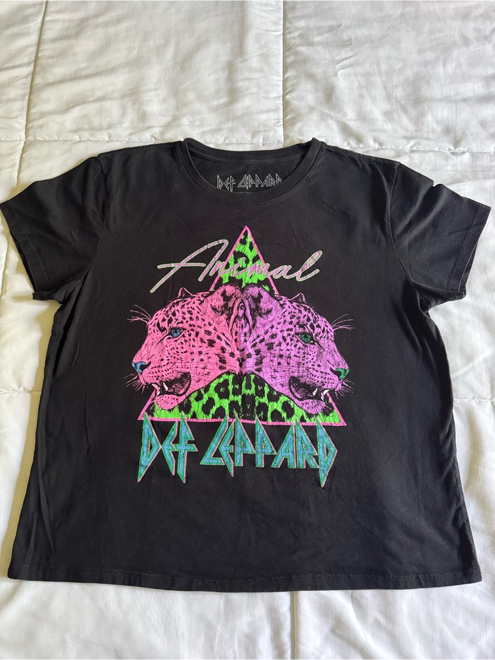 Def Leppard Black 'Animal' Graphic Tee Neon Pink/Green Sz L 100% Cotton